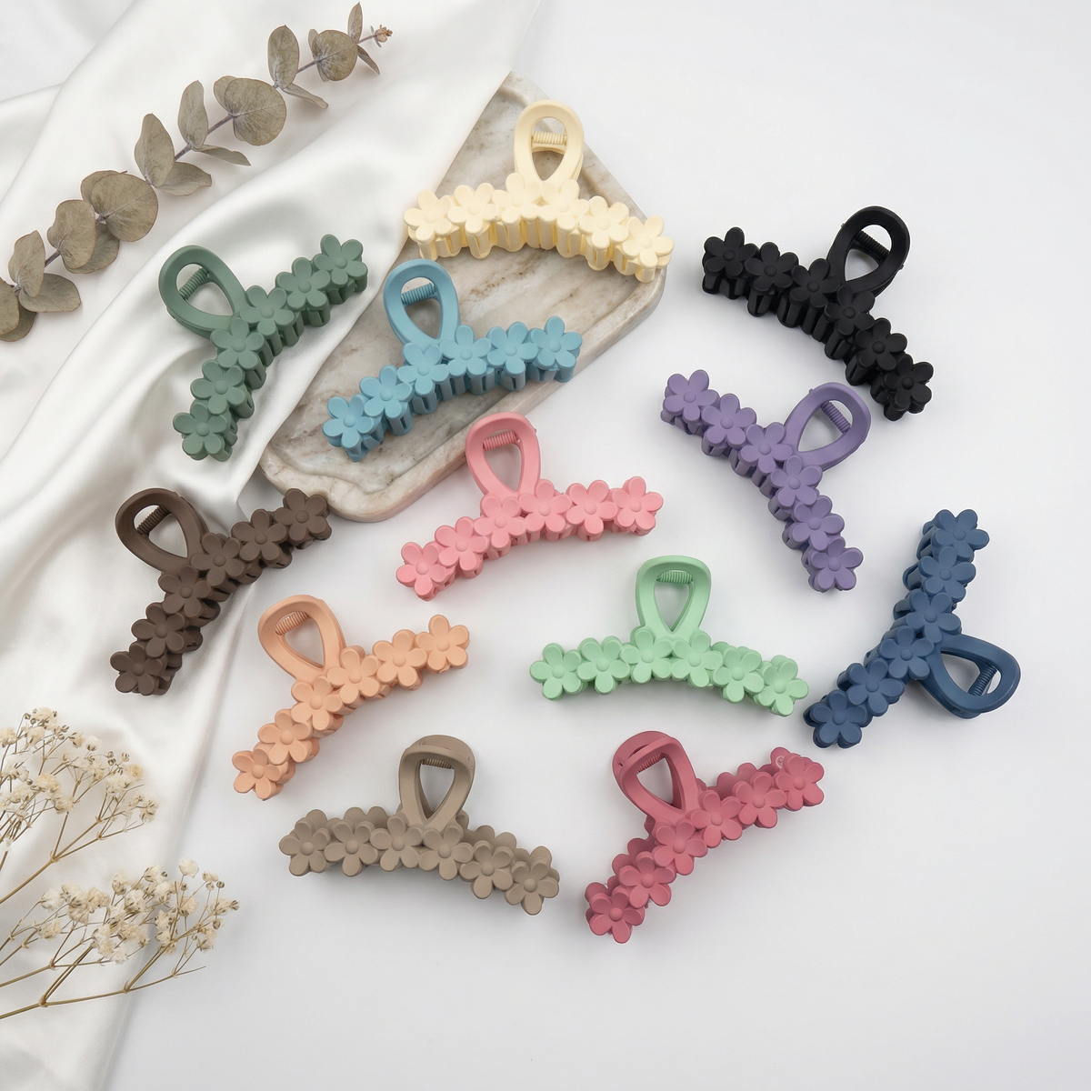 Claws and Clips
