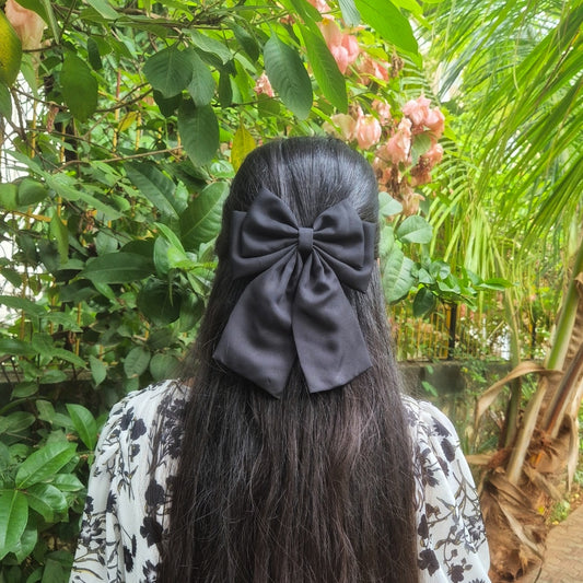 BLACK BOW