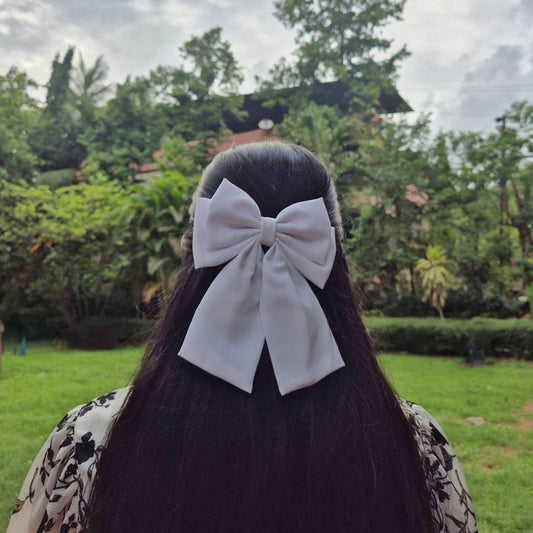 WHITE BOW