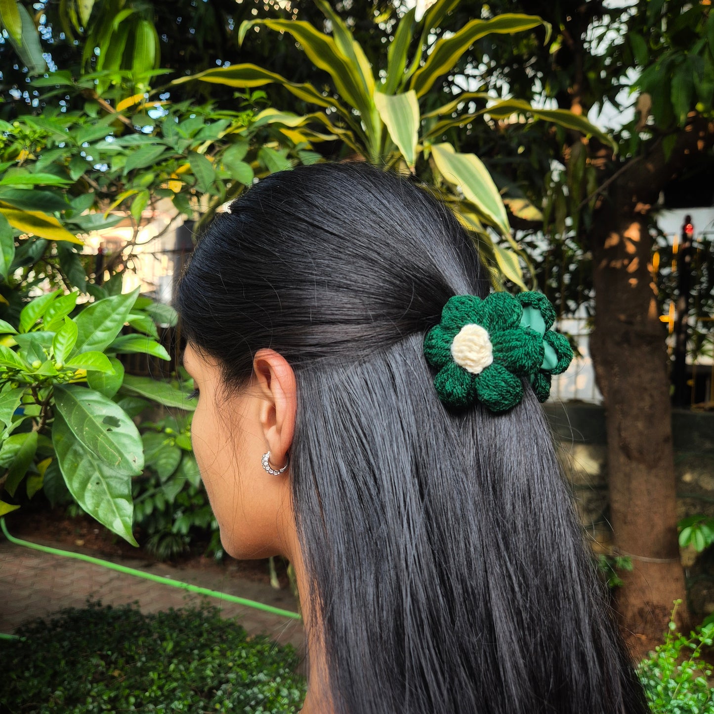 Crochet Mini flower claw