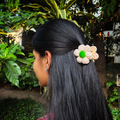 Crochet Mini flower claw