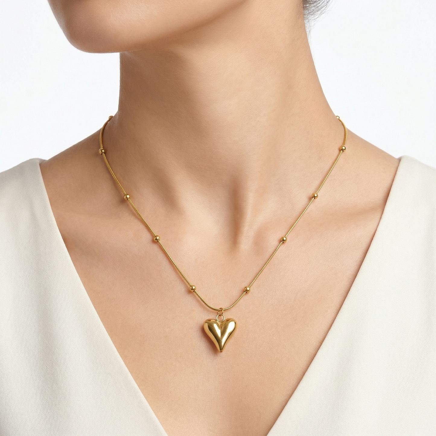 SLIM HEART NECKCHAIN ( Anti tarnish )