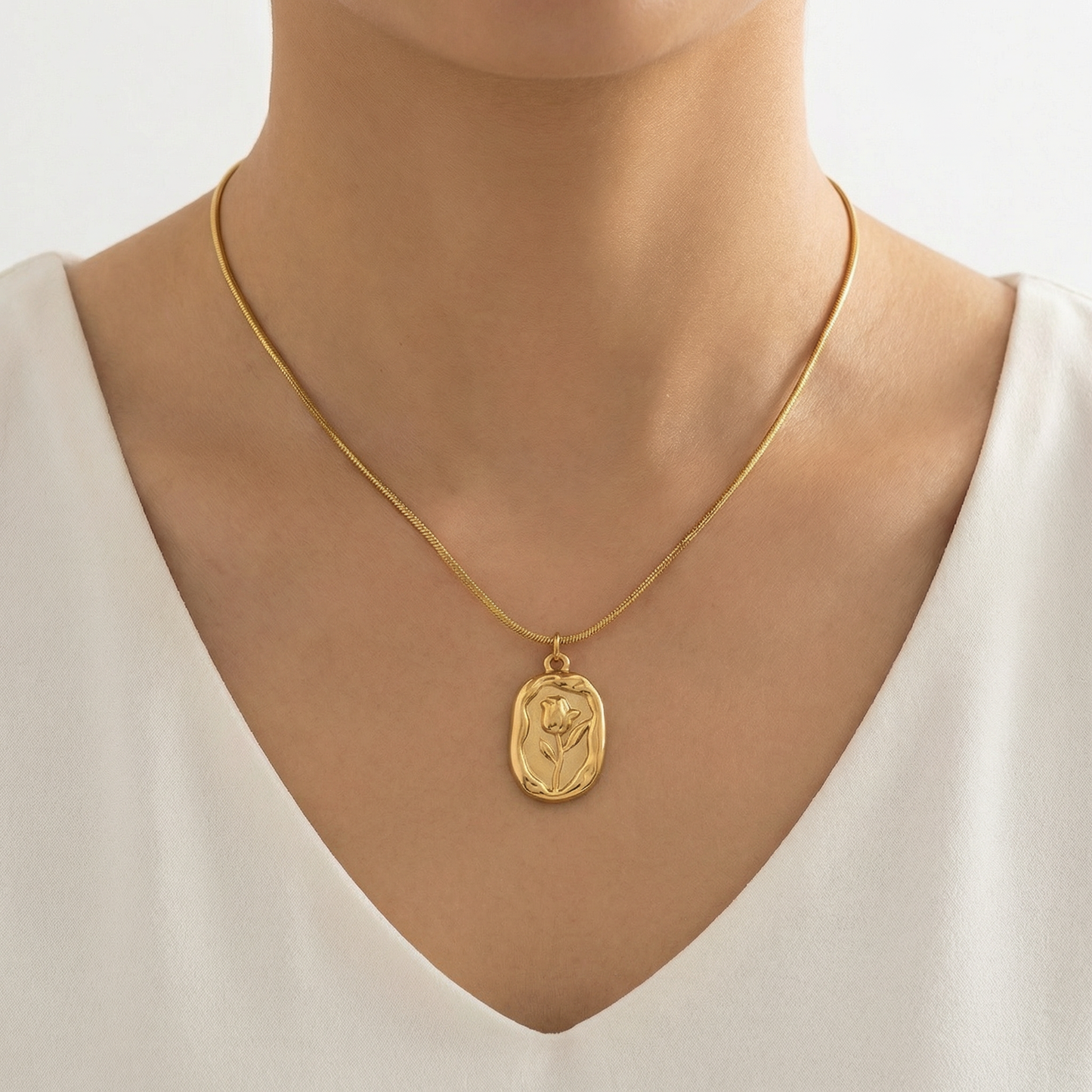 VINTAGE ROSE GOLD NECKCHAIN ( Anti tarnish )