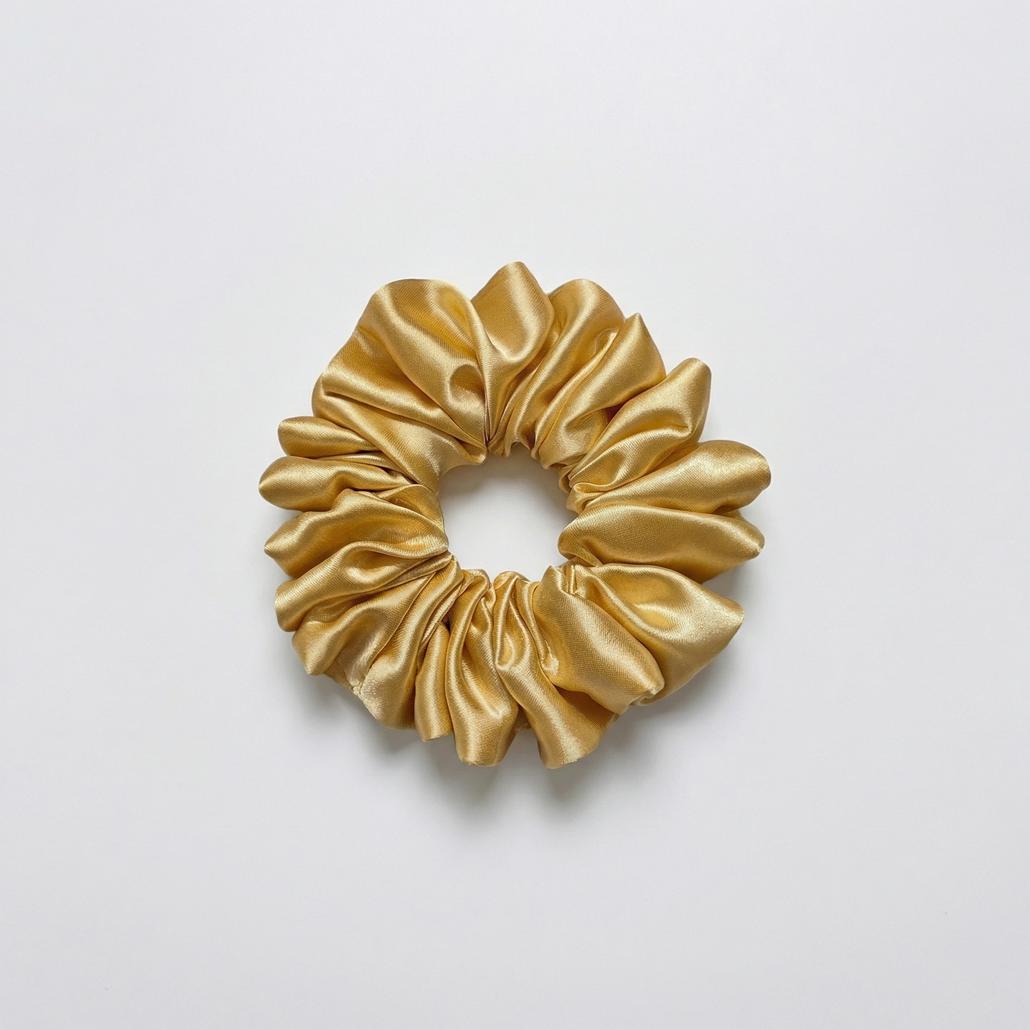 GOLDEN SCRUNCHIE