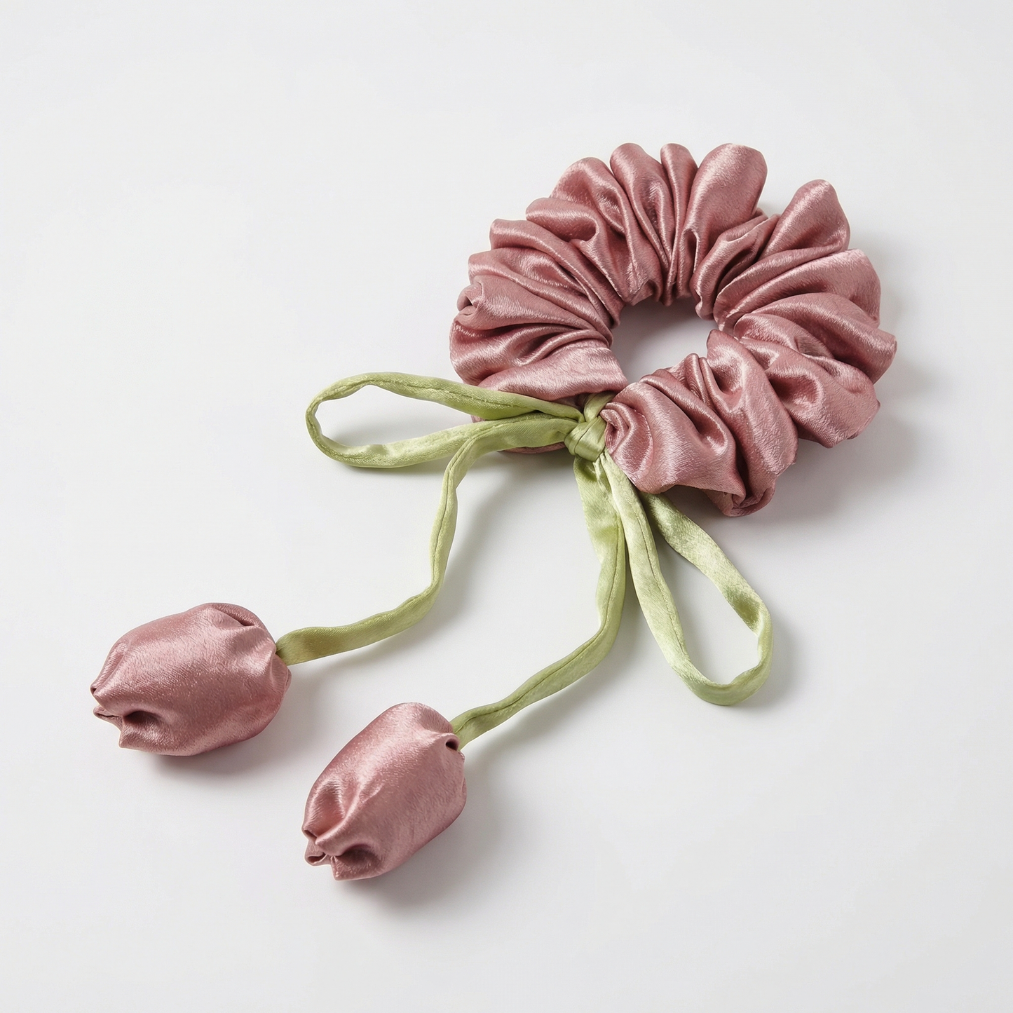 COFFEE TULIP SCRUNCHIE