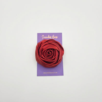 RED ROSE CLIP