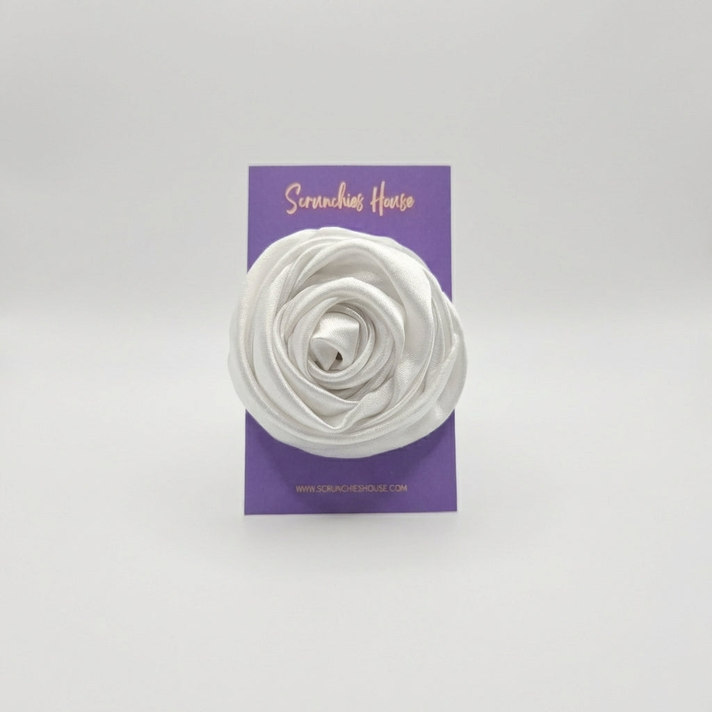 WHITE ROSE CLIP