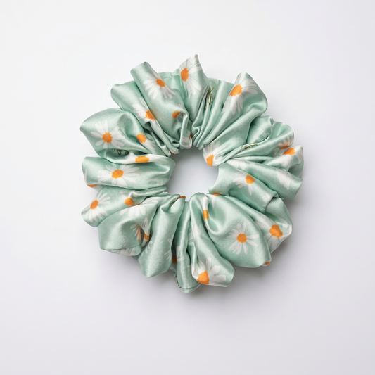 Green Daisy | Premium Satin Scrunchies | M size