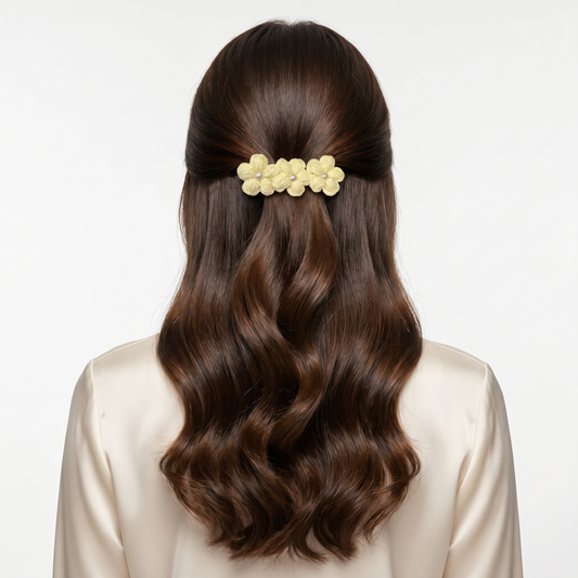Cream Floral Crochet clip