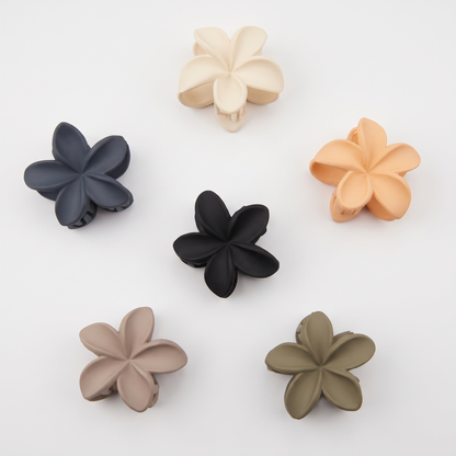 FLOWER MINI MATTE CLAW CLIP